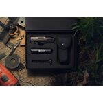 Narzędzie wielofunkcyjne Multitool z kombinerkami + Latarka LED