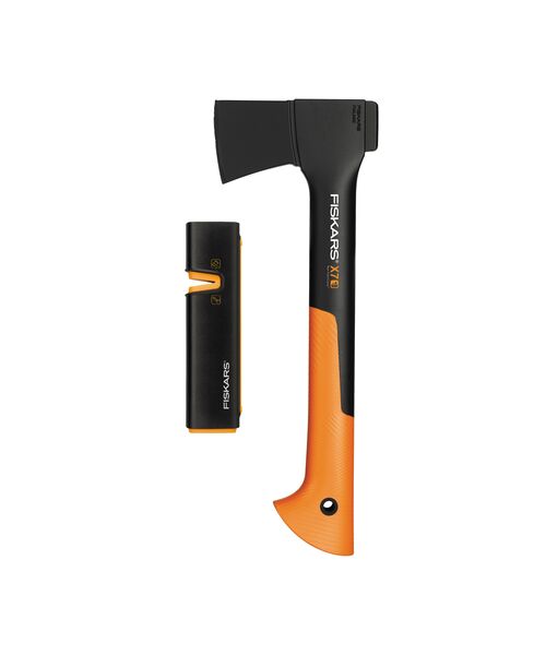Zestaw siekiera uniwersalna X7 + ostrzałka Xsharp Fiskars