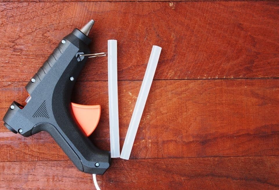 Jakie jest zastosowanie kleju na gorąco?