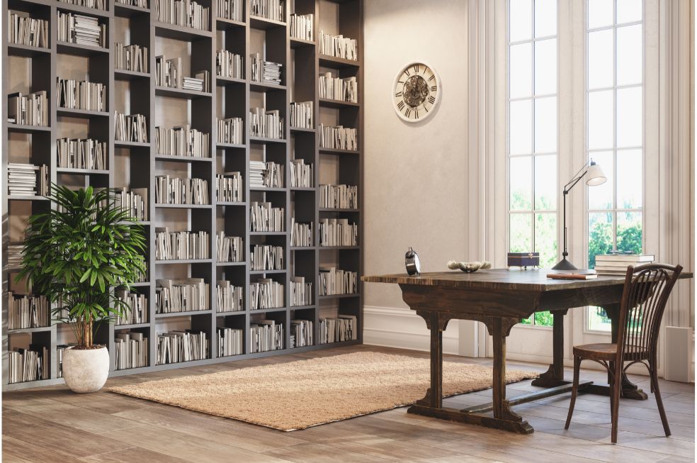 domowe biuro z biblioteczką książek