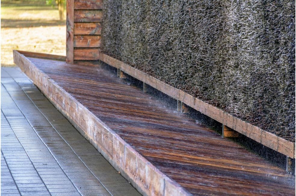 drewniana obudowa tężni solankowej