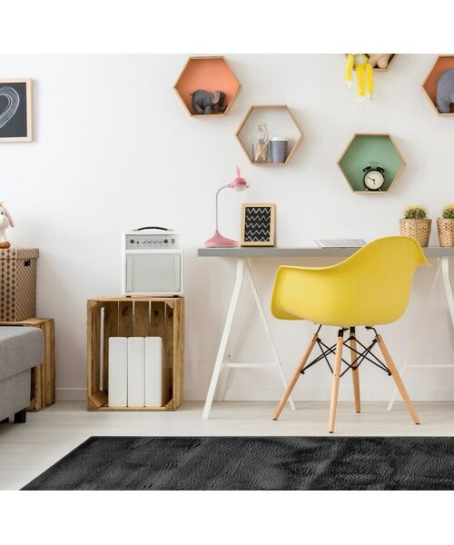 Lampka biurkowa królik aranżacja