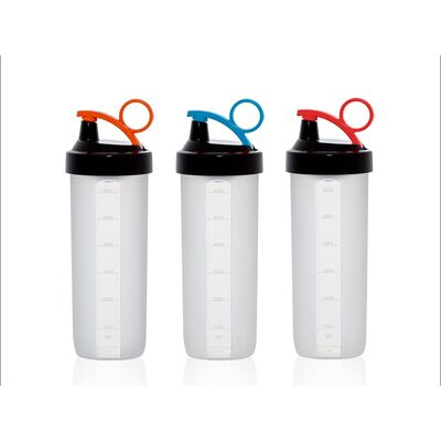 Shaker sportowy plastikowy 740 ml mix kolorów