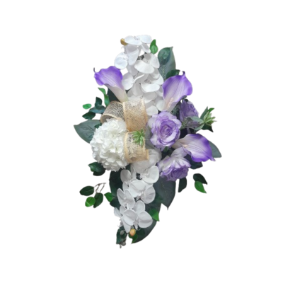 Elegancka kompozycja kwiatowa w podłużnej misie wys. 27 cm
