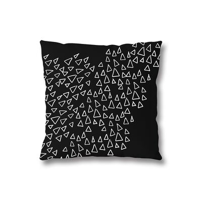 Poszewka na poduszkę dekoracyjną BW Triangle bawełniana czarna 40 x 40 cm Miss Lucy 8P8383