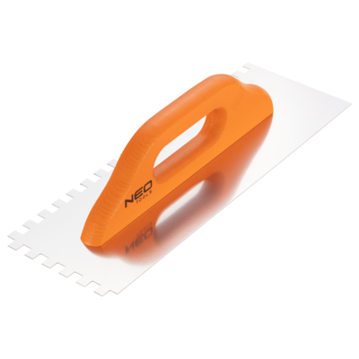 Paca z zębami 380 x 128 mm ząb 10 x 10 x 10 mm uchwyt drewniany NEO
