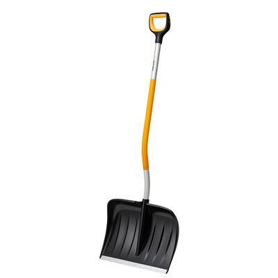 Odgarniacz do śniegu profilowany trzonek X-series Fiskars
